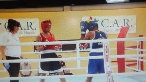 Alberto Loureiro, izquierda, no pudo con Miguel Cespedes.