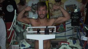 Eloy Figueira " El Bengala " carismático y excelente boxeador y gran persona será uno de los focos de atracción de la velada en el Barrio de las Flores.