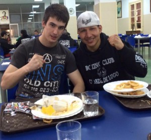 BRIAN ARANIBAR (izda) con TRUJILLO en los Campeonatos del pasado ejercicio. foto Boxing Club Cidade de Lugo