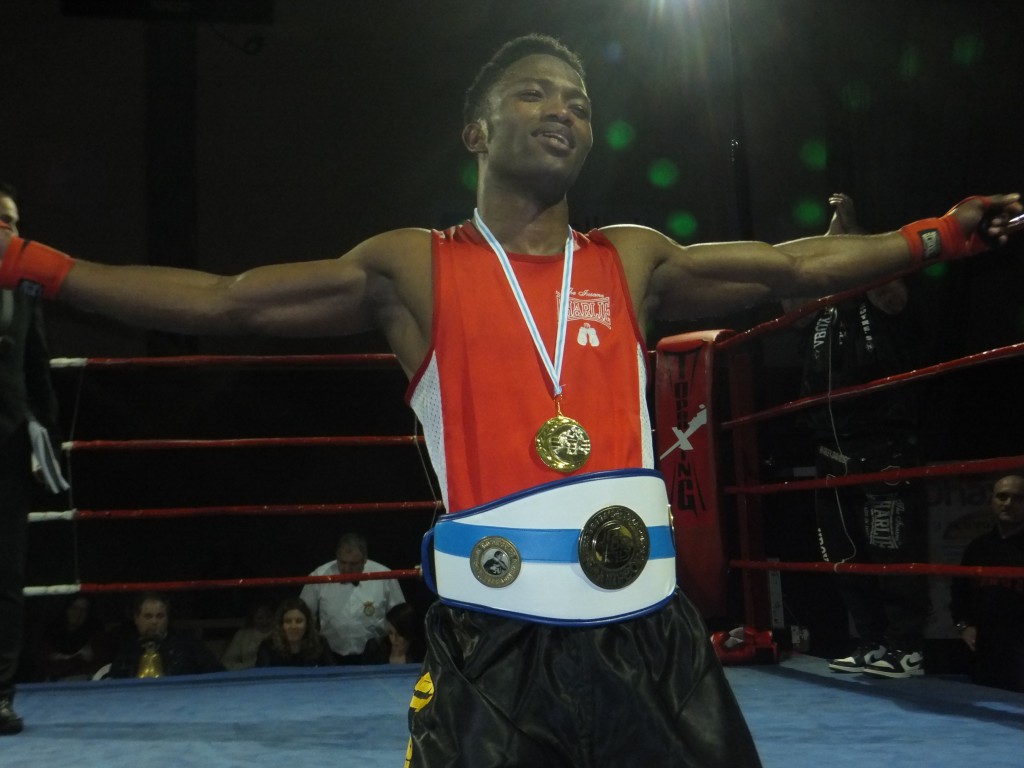 WILSON TABATRÉS Campeón en categoría de menos de 60 kilogramos.