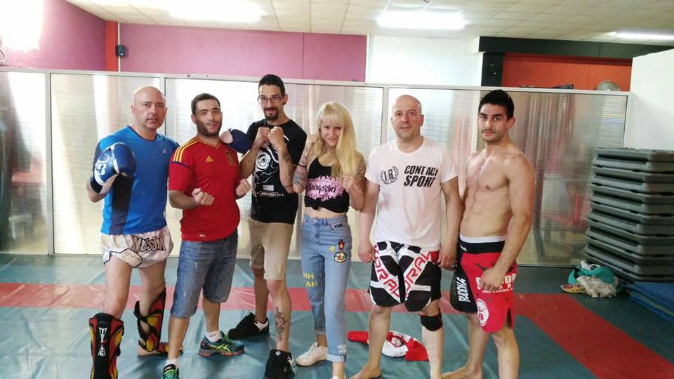 J. PARDO , CARRIBA , MRO , ANNABEL SUÁREZ , L. PARDO y J.M. TATO. Para poder verlos, entradas anticipadas en: GIMNASIO VULCANO , SUMEVA y BAR LA PAMPA , antes de las 21:00 horas.
