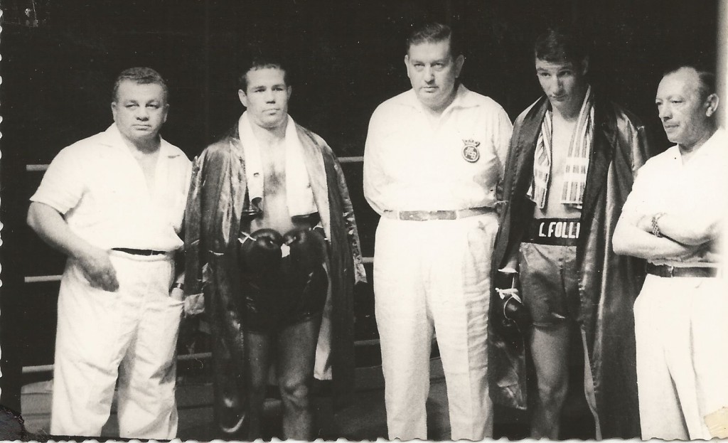 De izquierda a derecha PAMPITO RODRIGUEZ, FRED GALIANA, SANZ MARIN, LUIS FOLLEDO y SEGUNDO BARTOS. foto revista Boxeo.