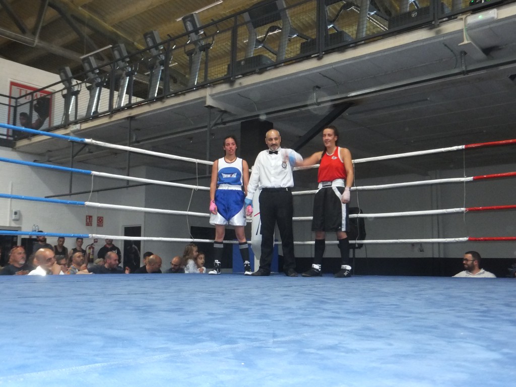 Muy bueno e igualado combate entre