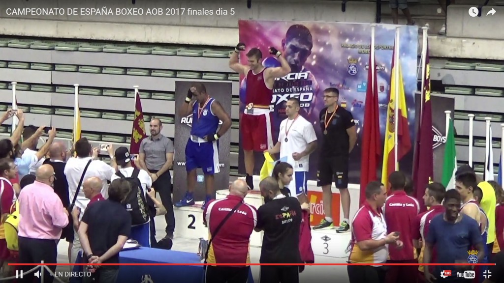 Martiño Rio González en la cúspide del la categoría máxima del boxeo olímpico español. 