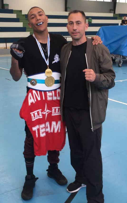 Oscar " Iron Black " Marquez no pudo debutar con triunfo en los nacionales de Bejar. foto Antelo Team.
