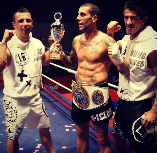 DIEGO VÁZQUEZ se proclamó Campeón de Europa Wako - Pro, con todo en contra en Francia. Foto Juan J. Pardo